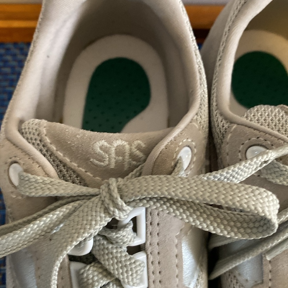 SAS Tour Mesh - Lace Up Sneaker, size 7M, gently used, gray/silver - Picture 2 of 8